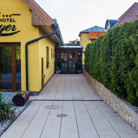 Mayer Hotel Alsóörs