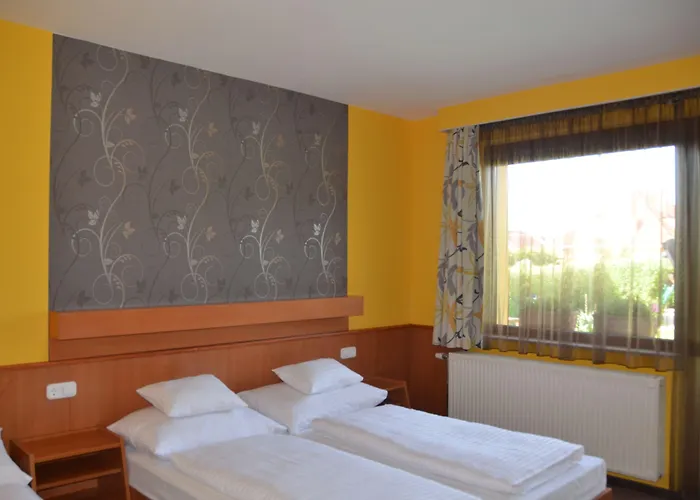 Hotel Mayer Alsóörs