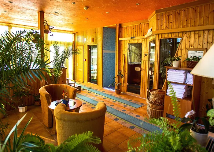 Mayer Hotel Alsóörs